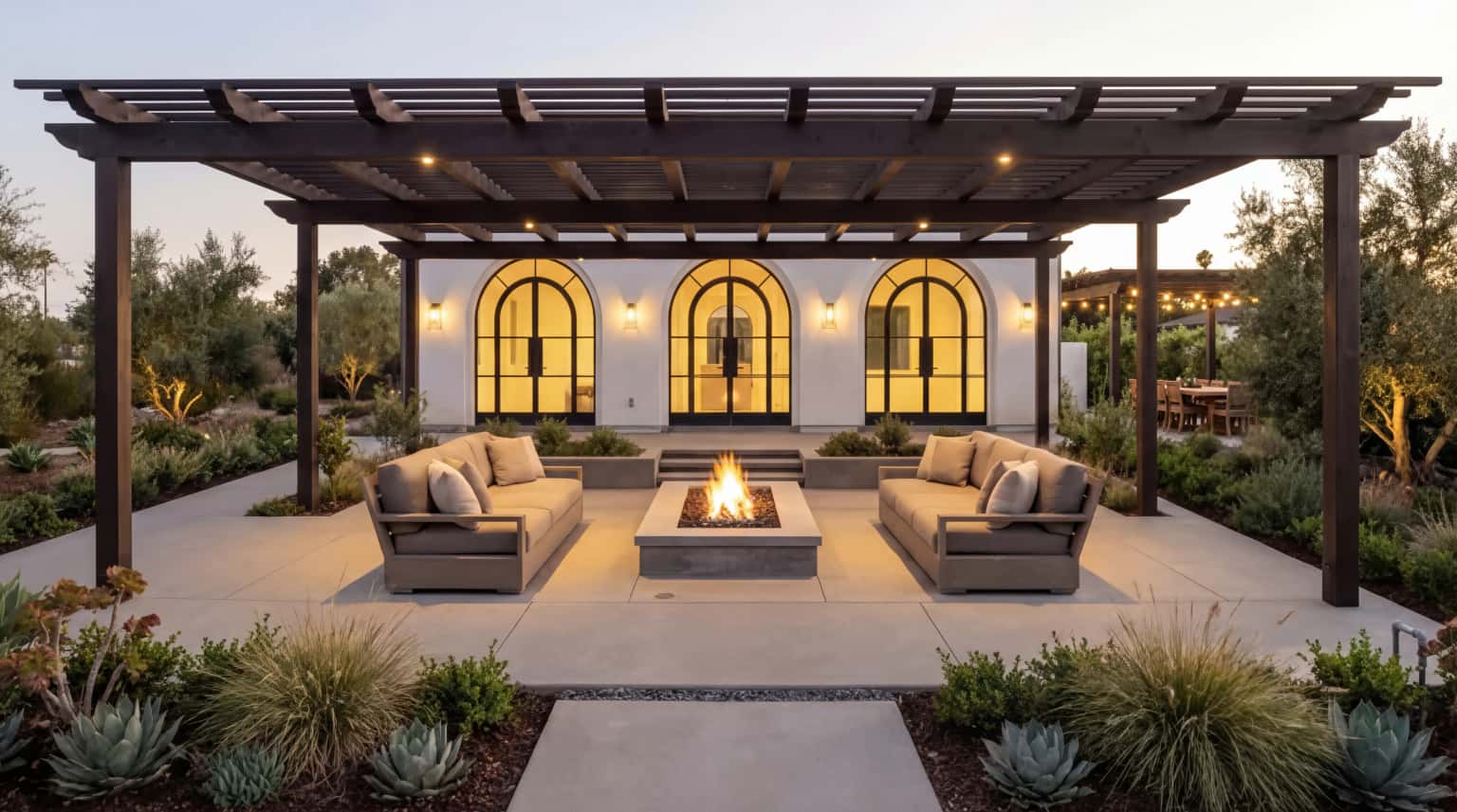 High-End Outdoor Living Reno in Holmby Hills, Los Angeles CA 90024 High-End Outdoor Living Reno in Holmby Hills, Los Angeles CA 90024